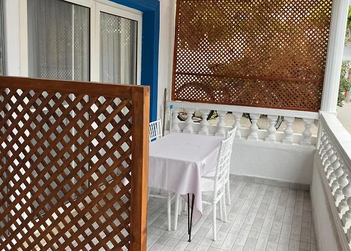 Aparthotel Izan Bakis 3*