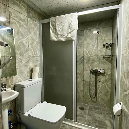 Izan Bakis Aparthotel