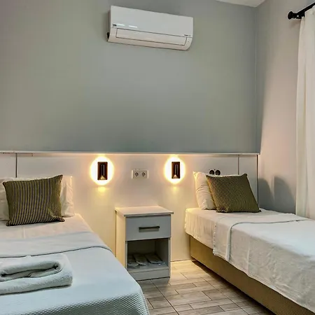 Izan Bakis ボドルム