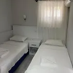 Izan Bakis בודרום