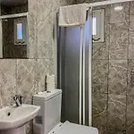 Izan Bakis בודרום