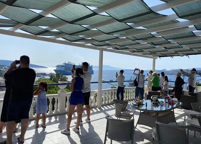 Izan Bakis 3* Bodrum