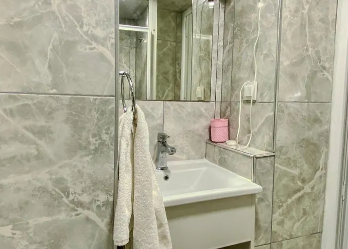 Izan Bakis Apart-hotel 3*