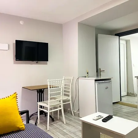 Apartmanhotel Izan Bakis 3*