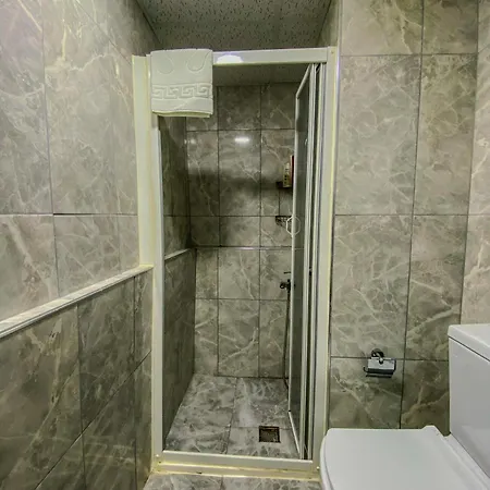 Apartmanhotel Izan Bakis