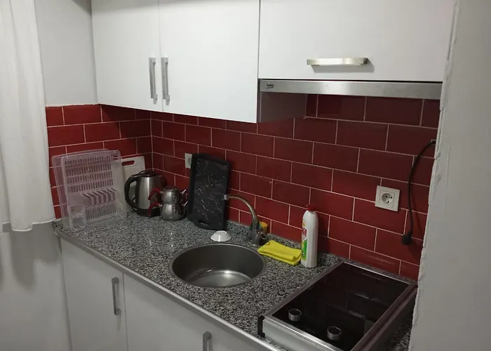 Izan Bakis 3* בודרום